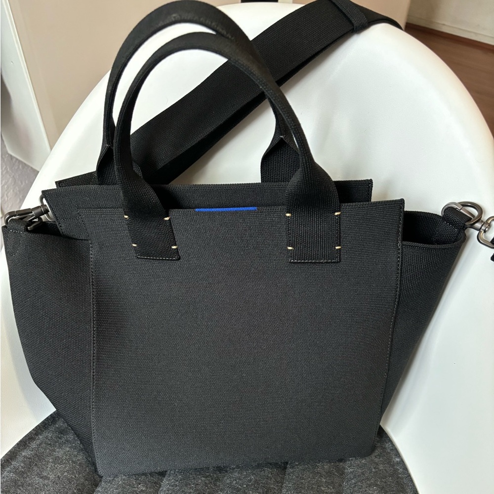 Rothy’s The Handbag in Black